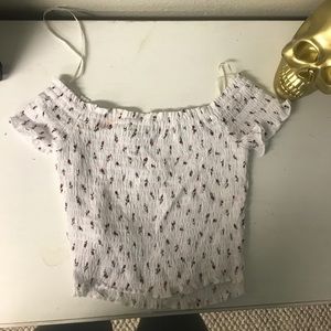 Forever 21 off the shoulder floral crop top🌸